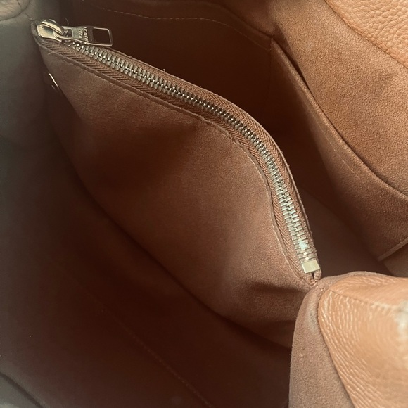 Louis Vuitton Monogram Olympe - Picture 12 of 15